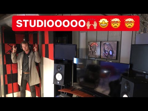I PUT A STUDIO IN MY OFFICE! Featuring Bblasian, Mbcobi, Marc Hall, BossMarino, BigMoneyMarkie!