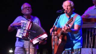 &quot;Delaney Talks To Statues&quot; live Jimmy Buffett Chicago 6/25/2016