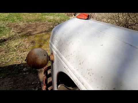 Thumbnail for 1948 Ford 8N cold start.