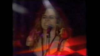 Gloria Trevi - "Mañana" en vivo desde el Auditorio Nacional (1994)  [HQ]