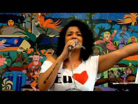 Dia Mundial do Hip-Hop - Ninne Ribeiro - Música com Amor