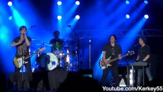 The Goo Goo Dolls - When The World Breaks Your Heart (Live at Universal)