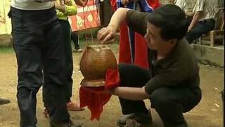 【Around China HQ】 Miao Shaman Performing Magic