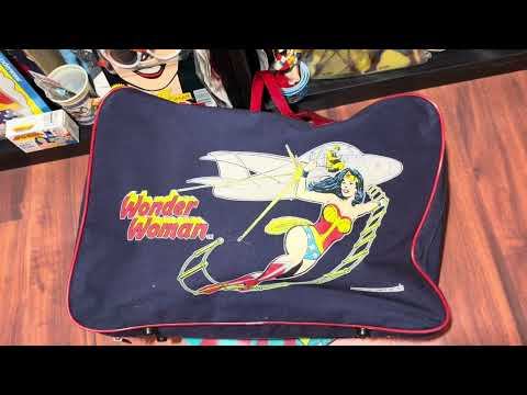 Wonder Woman Collecting Ep0024 1977 Navy Bag
