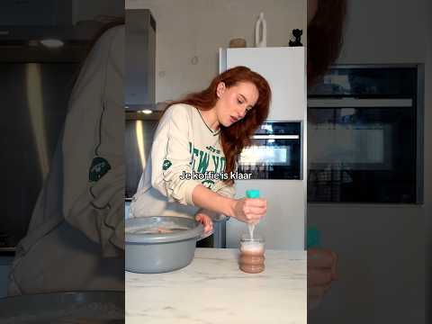 ‘Sorry’ zeggen kan je leven veranderen 🫣 #funnyshorts #sketch #relationship #humor #prank