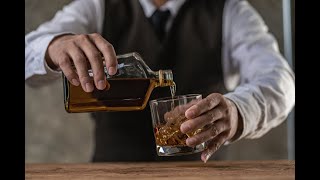 כיצד לברך ברכה אחרונה על משקה חריף ▪️ הרב נחמנסון ▪️ (בית כנסת חב"ד כפר סבא) (הערוץ של הרב יהודה לייב נחמנסון) - התמונה מוצגת ישירות מתוך אתר האינטרנט יוטיוב. זכויות היוצרים בתמונה שייכות ליוצרה. קישור קרדיט למקור התוכן נמצא בתוך דף הסרטון