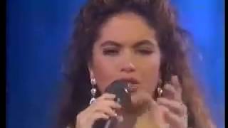 LUCERO -Amor secreto.