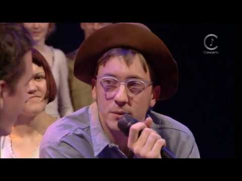 Damon Albarn and Graham Coxon (Blur) interview with Jools Holland (2000)