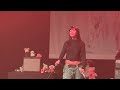 Sunny Day - Beabadoobee LIVE