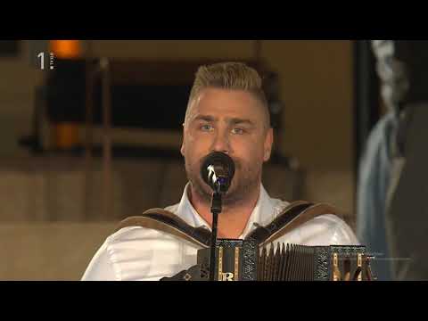 Pvaninski Abuhi - Polnočni ples