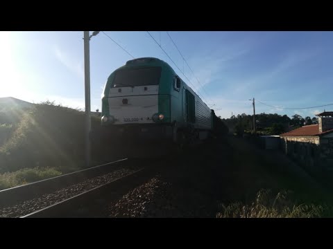 Comboio internacional n° 48844 Takargo Alpha Trains 020 Barcelos