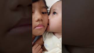 Download lagu Adik kiss kakak mp3