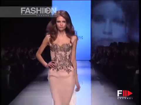 Fashion Show "Ermanno Scervino" Autumn Winter 2006 / 2007 Milan 1 of 3 by Fashion Channel