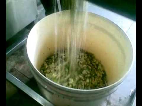 1000 Ltr Ribbon Type Pickle Mixer Machine