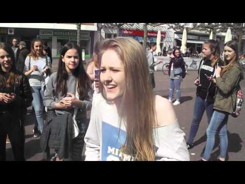 Anne von The Voice Kids singt Really Don't Care