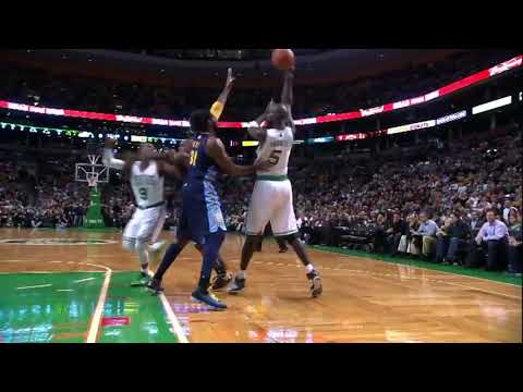 Rajon Rondo with a mind-boggling pass to Ray Allen