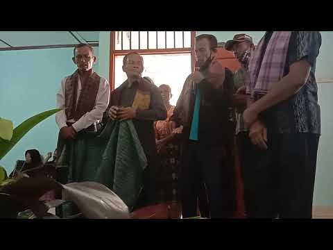 ULOS TUJUNG SIAN TULANG