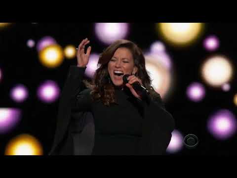 Martina McBride - Independence Day (Live) ACM.2015