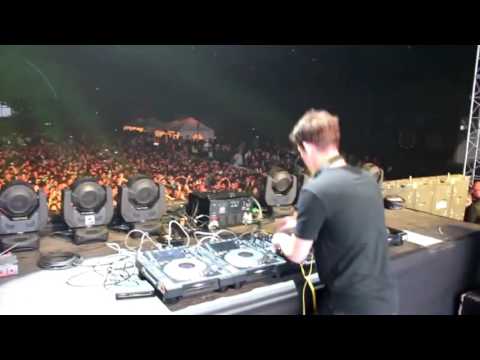 Acejax w/ Dimitri Vegas & Like Mike - Quito (AfterMovie)