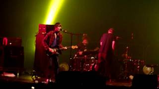 Pavement - No Life Singed Her (Live in Paris - May 7, 2010)