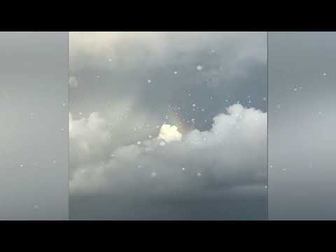 Y1ee, LYPLA - 우산