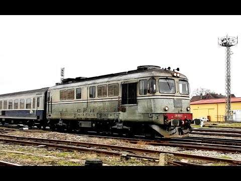 Locomotiva Diesel Electrică D.A. 60-1228-5 de la C.F.R Călători -Gara Oradea-România-Februarie 2020