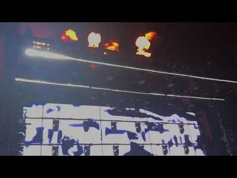 Axwell /\ Ingrosso - We Come We Rave We Love vs. Magnificence - Out Of My Mind (The Brooklyn Mirage)