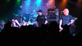 MASKED INTRUDER " I FOUGHT THE LAW " AT THE STONE PONY  04-22-2017