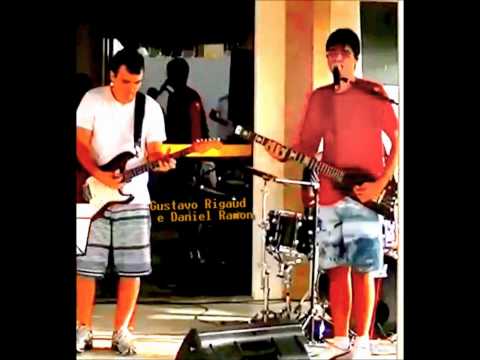 É Bom Demais video