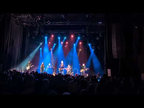 John Illsley (Dire Straits) - "Celebrating the 40th Anniversary of Brothers in Arms" - So far Away