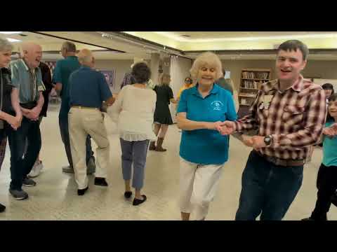 Wayne Primeau calling at  Singles & Doubles in St. Louis, MO 8/9/25.