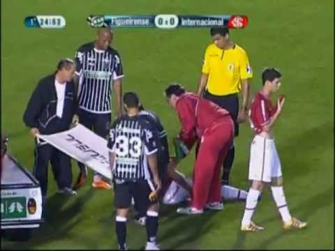 Figueirense 1 x 1 Internacional - Brasileirão 2011