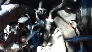 REMOVING FORDS BROKEN SPARK PLUGS (BAD DESIGN) W/ A HOME MADE TOOL. 2004-2008 FORD 4.6L, 5.4L,