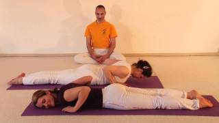 Yogastunde für jeden Tag - sanfte Mittelstufe