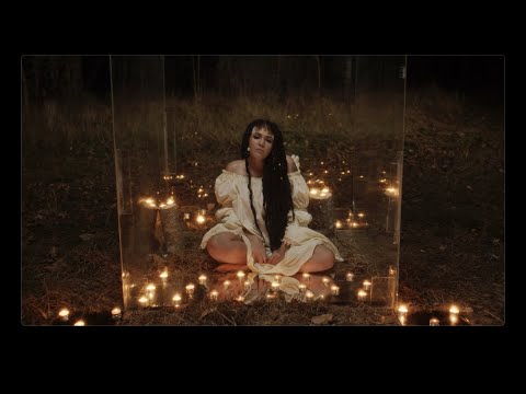 Video thumbnail for Broken Wing
