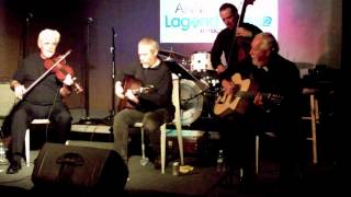 Hungaria- Gypsy Jazz- Doug Munro and La Pompe Attack