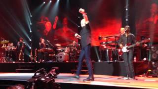 Simply Red - Fake &  It's Only Love - live in London @ The O2 - 18. 12.  2015