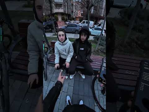 Böcekli sürpriz günü ahahshaakdowğ #motor #motovlog #türkiye #ozgurrmotovlog #kucukcekmece