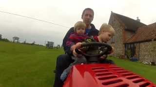 preview picture of video 'New Tractor!'