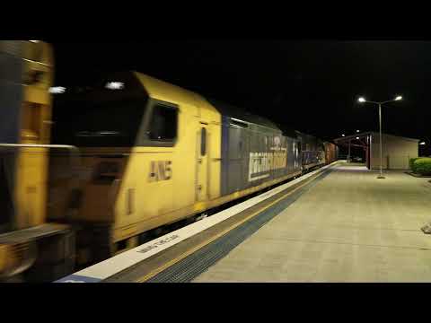 Pacific National Intermodal 2BM4 at Casino NR14, AN5, NR92 27-12-2021