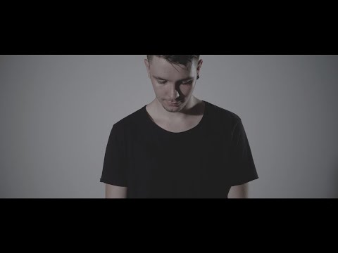 Lovecrose - A Hős [OFFICIAL MUSIC VIDEO]