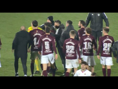 Kup BiH (četvrtfinale, revanš):  Sarajevo - Borac 1:2 (prekid)