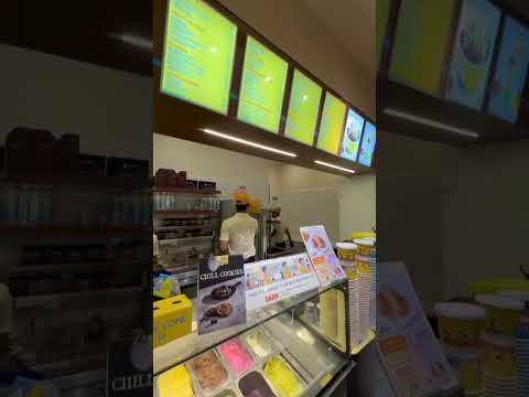 A Day at the Ice Cream zone #vlog #tasty #minivlog #icecream