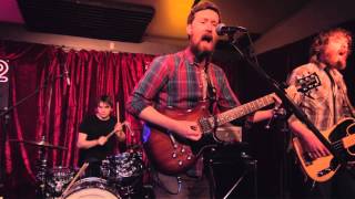 The Features - New Romantic | a Shiner Session in the Do512 Lounge
