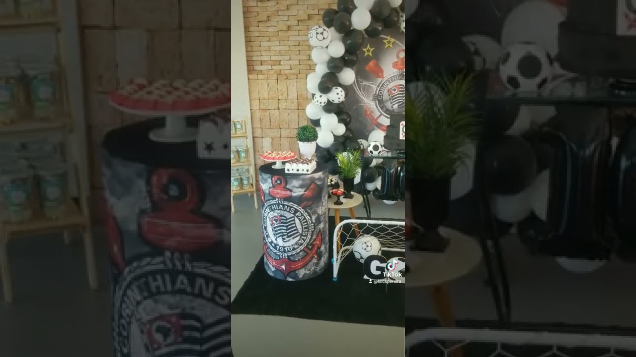 Decoração Tema : Corinthians ( Painel redondo cpm trio de Cilindros)