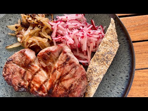 Schweinenacken vom Grill nach Art von Idar-Oberstein, zart und delikat - unbedingt ausprobieren!