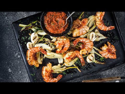 Ricetta: Gamberi alla griglia con finocchi e cipollotti | FOOBY