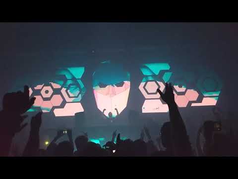 Andrew Rayel plays Dash Berlin - Waiting feat. Emma Hewitt at Pure Lounge in Sunnyvale, CA 2018