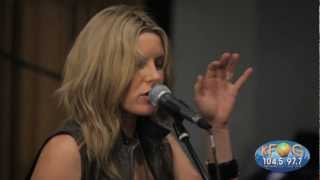 Grace Potter and the Nocturnals - Never Go Back (Live on KFOG Radio)