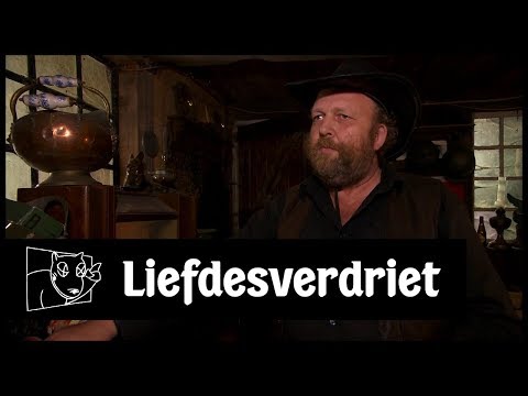 'Het is een wonder dat ik er nog ben' | Man bijt hond